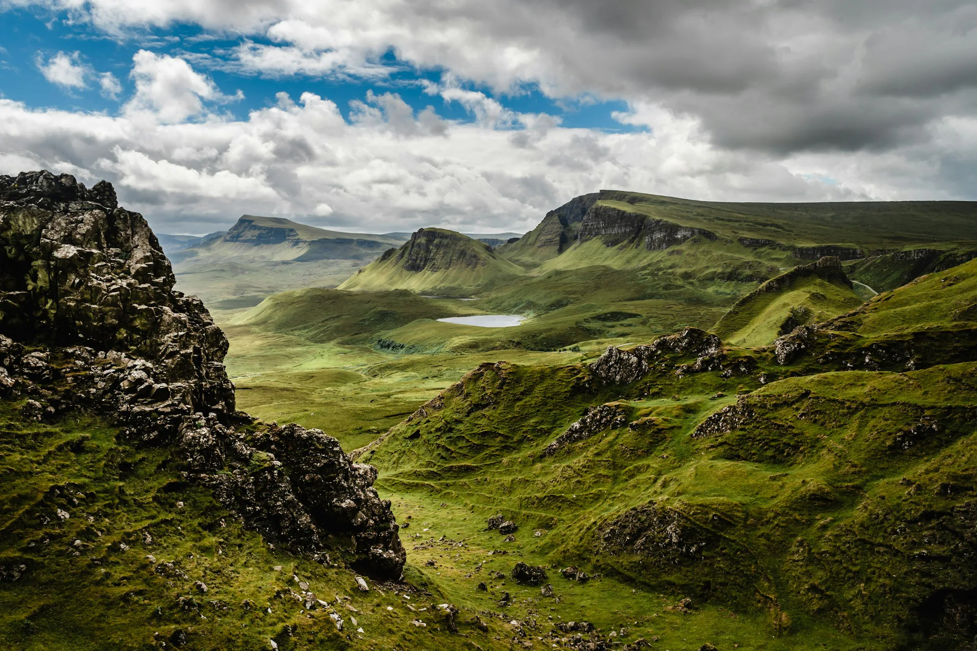 Jagged rocks and green slopes of the Quiraing